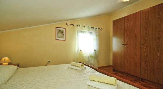 Nice Home in Porec With Wifi and 4 Bedrooms