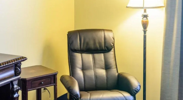Asbury Inn & Suites, Buchen Sie Hotel Wilmore Kentucky