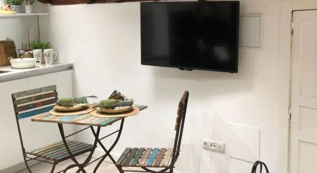Iakai Homes Marina, Забронировать Отель Отели Мадрида 3 звезды, рядом с Монастырь Энкарнасьон, 3*