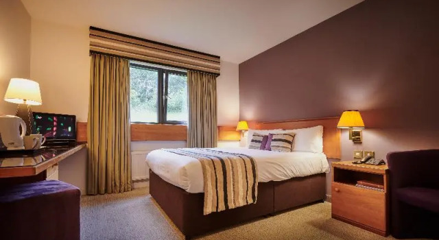 Номер Standard Stirling Court Hotel