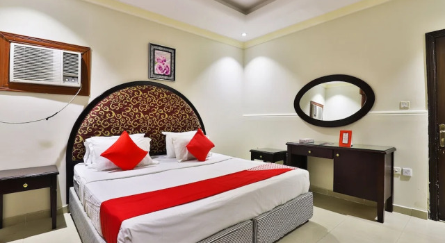 OYO 161 Middle East Suite, Varaa Hotelli Az Zahrāʼ Makkah