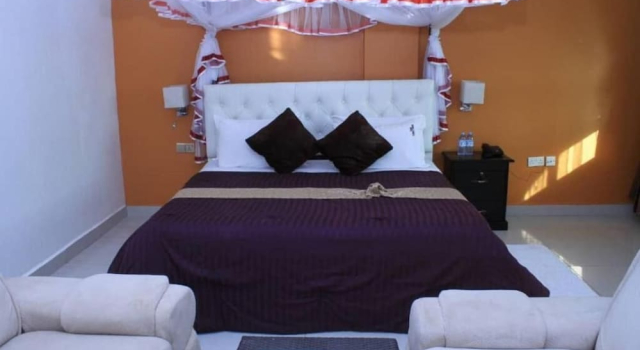 Люкс Garden Courts Hotel Masaka