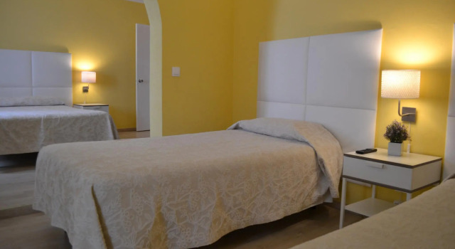 Alcamim Guesthouse, Забронировать Отель Отели Элваш с парковкой, рядом с Municipal Library of Elvas, Парковка