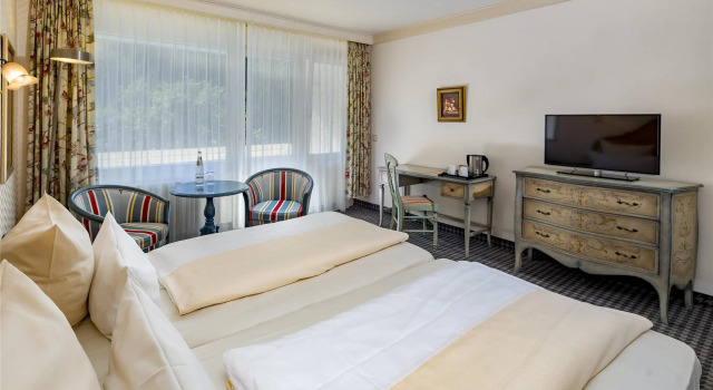 Двухместный номер Standard с балконом и с красивым видом из окна Sure Hotel by Best Western Rhoen Garden