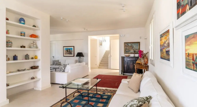 Villa Plemmiria by the Sea by Wonderful Italy