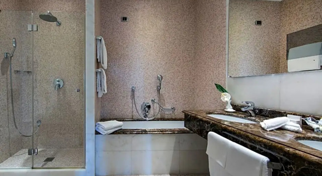 Двухместный номер Deluxe Aldrovandi Villa Borghese