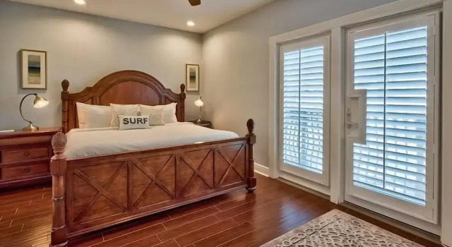 Its About Time 9 Bedroom Holiday Home by Five Star Properties, Varaa Lomakoti Miramar Beach Emerald Coast