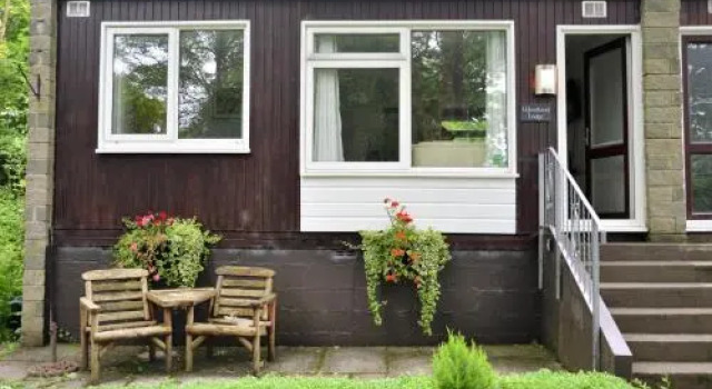Woodland Lodge, Забронировать Отель Бьюд Корнуолл