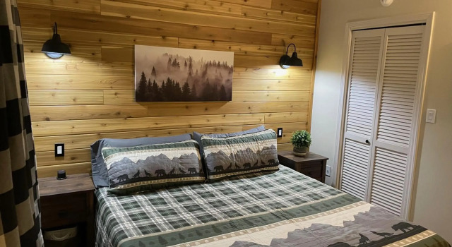 Fall into all the Smokies have to offer in this great mountain escape-Over 1500 Square Feet and Sleeps 9, Забронировать Отель Гатлинберг Great Smoky Mountains National Park