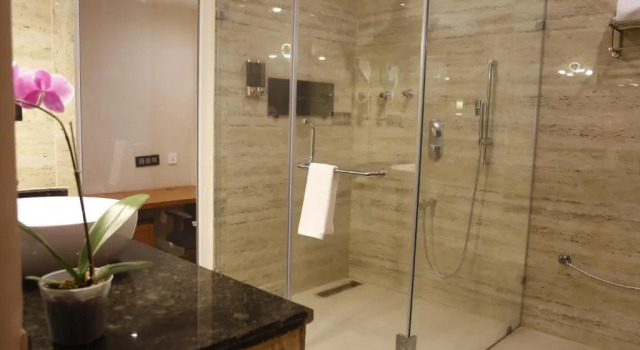 Люкс Hotel Leroy Grand - Yeshwanthpur