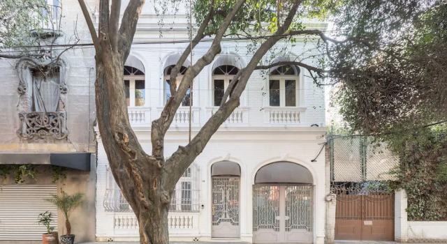 Stunning Apartment in a 1910 Building at La Roma, Забронировать Апартаменты/квартира Апартаменты Мехико, рядом с Театр «Арт-Хаус-Мехико», Апартаменты/квартира