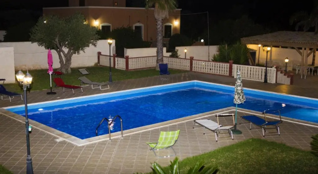 Casa Vacanze Calafarina, Book Hotel Hotels in Sicily with a Pool, Swimming Pool