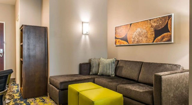 Четырёхместный люкс Comfort Inn & Suites Valdosta I-75