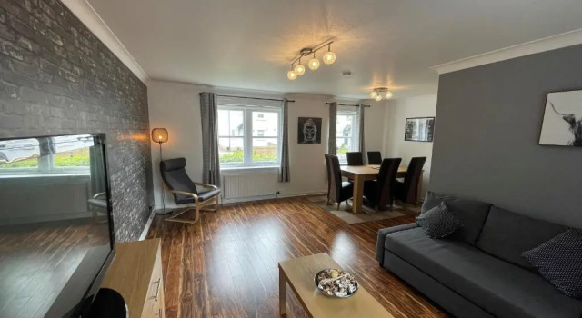 Beautiful 2-bed Apartment in Renfrew, Book Lejlighed Renfrew Glasgow