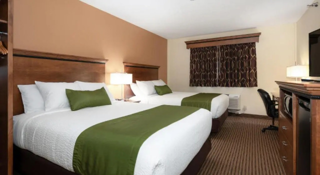 Четырёхместный номер Standard Country Inn Two Harbors