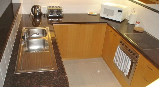 Апартаменты с 2 комнатами City West Accommodation