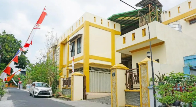 OYO 91580 Kost Bougenville Syariah, Réserver Hôtel Hôtels pas chers à Madiun