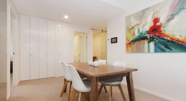 Апартаменты с 2 комнатами с балконом IQ Smart Apartments 704 Braddon ACT
