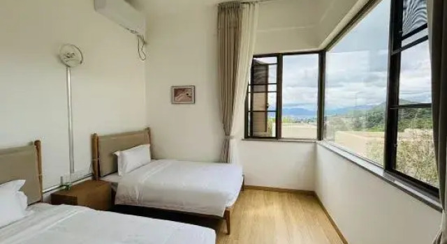 Люкс Deluxe Fanhua Motel