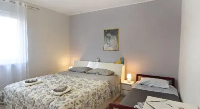 Umag Flat With Terrace and Garden