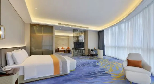 Люкс Deluxe XingLong Lakeside Hotel
