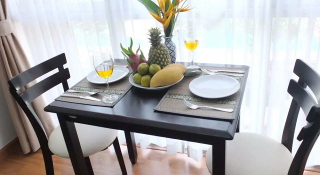 AS One Bedroom Apartment A, Varaa Huoneisto Hotellit North-Eastern Thailand pysäköinnillä, Pysäköinti