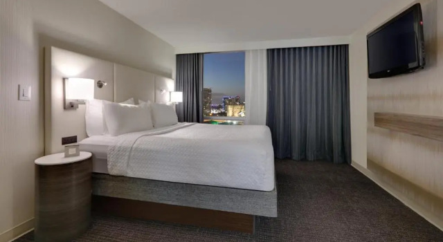 Двухместный полулюкс Crowne Plaza Dallas Downtown by IHG