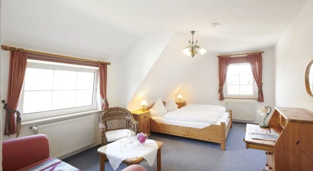 B&B Sauerland TCF, Забронировать Отель «постель и завтрак» Швалефельд Виллинген