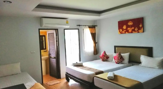 Трёхместный номер Standard Arina Boutique Residence