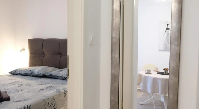 Apartment Smile