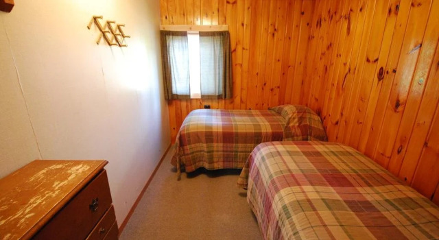 Birch Forest Lodge, Buchen Sie Hotel Orr Minnesota