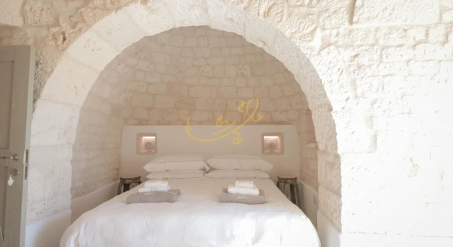TD I Coni di Pinur Trulli With Scenic Valley View