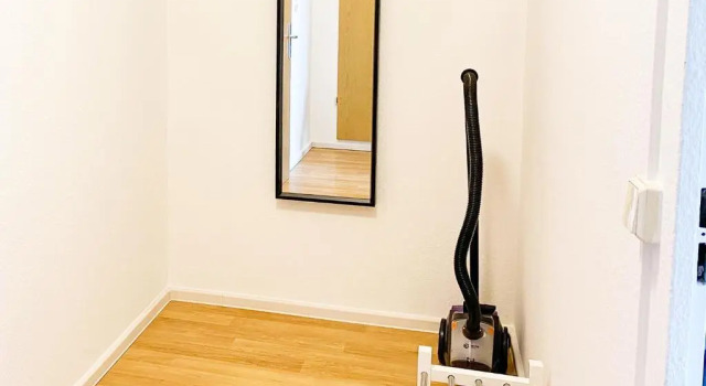 Schöne Ferienwohnung mit WLAN und TV, Забронировать Отель Цвиккау Саксония