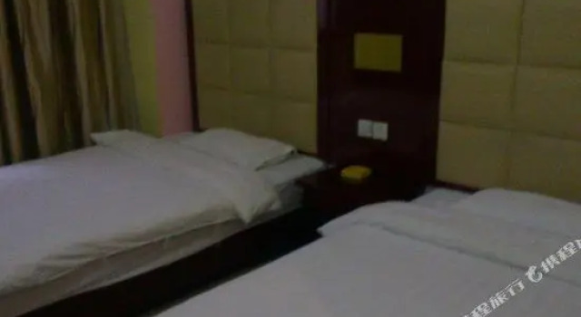 Номер Standard Changsha Langlian Hotel
