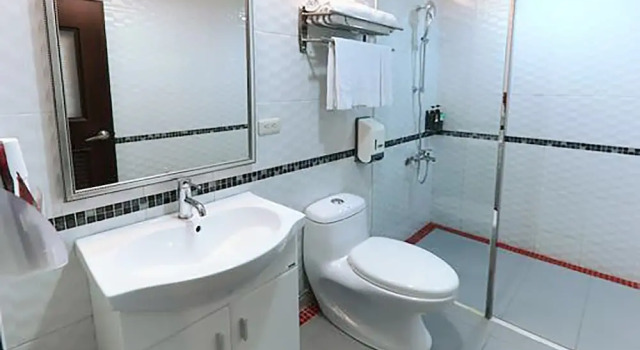 Четырёхместный семейный номер Standard Military 75 Hotel