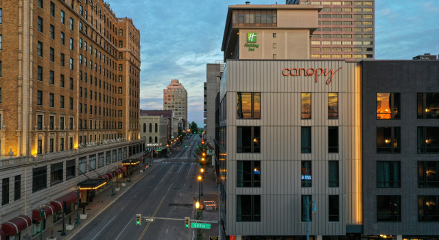 Canopy By Hilton Memphis Downtown, Забронировать Отель Отели Мемфиса 4 звезды, рядом с Belz Museum of Asian Judaic Art, 4*