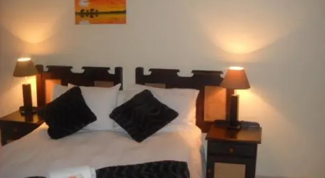 The Beverly Hills Guest Lodge, Rezerwuj Pensjonat Phalaborwa Phalaborwa