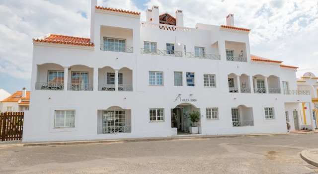 Villa Eira, Забронировать Отель Вила-Нова-де-Милфонтеш Побережье Алентежу, рядом с Прайя даш Фурнаш