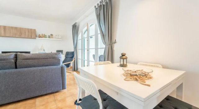 White Sands 306, Rezerwuj Hotel Hotele w Minorka z parkingiem, Parking