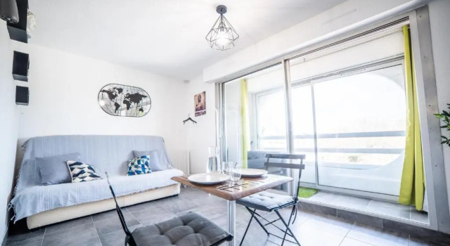 LENA STUDIO1-50M PLAGE-PORT-CENTRE VILLE-WIFI- La Grande Motte, Book Hotel La Grande-Motte Camargue