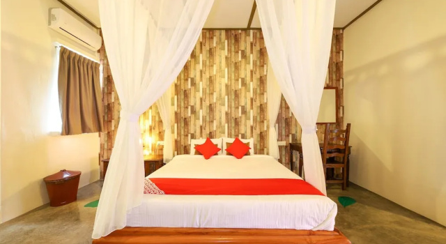 Collection O Ivory Hotel & Resort