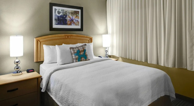Люкс TownePlace Suites Atlanta Buckhead