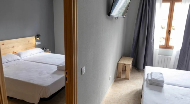 Standard Vierer Familie Zimmer Alda Estella Hostel