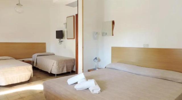 Четырёхместный номер Standard Hotel Saturno