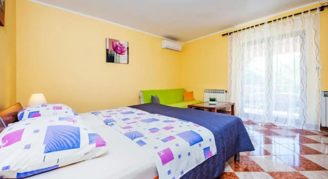 Casa Leona, Забронировать Отель Отели Rovinj Riviera 3 звезды, 3*