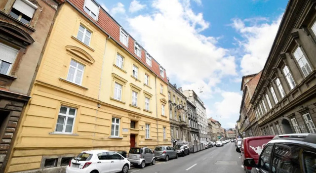 Zagreb 3 Hearts