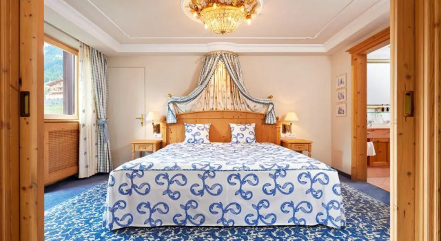 Полулюкс Romantik Hotel Krone