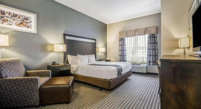Двухместный номер Deluxe La Quinta Inn & Suites Casino and Bar by Wyndham Glendive