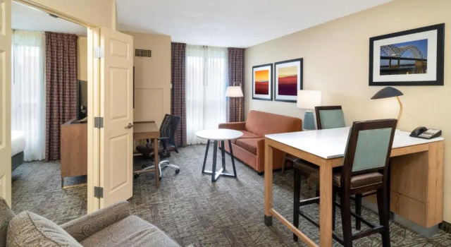 Люкс Staybridge Suites Memphis-Poplar Ave East by IHG