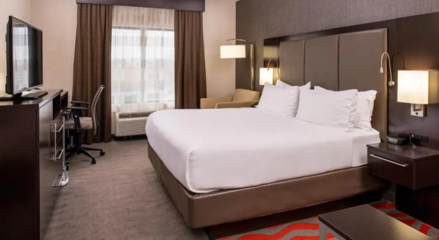 Номер Standard Holiday Inn Express & Suites Monroe by IHG